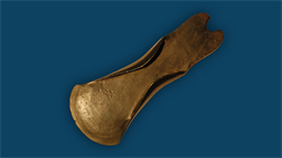 Lappenbeil aus Bronze; Fundort Gand-Eppan; Spätbronzezeit 14. - 12. Jh. v. Chr.; ©Augustin Ochsenreiter